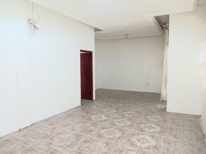 3 Bedroom House With a granny flat and a Garage for Sale in Shastri Park, Phoenix, KwaZulu Natal - Photo 8