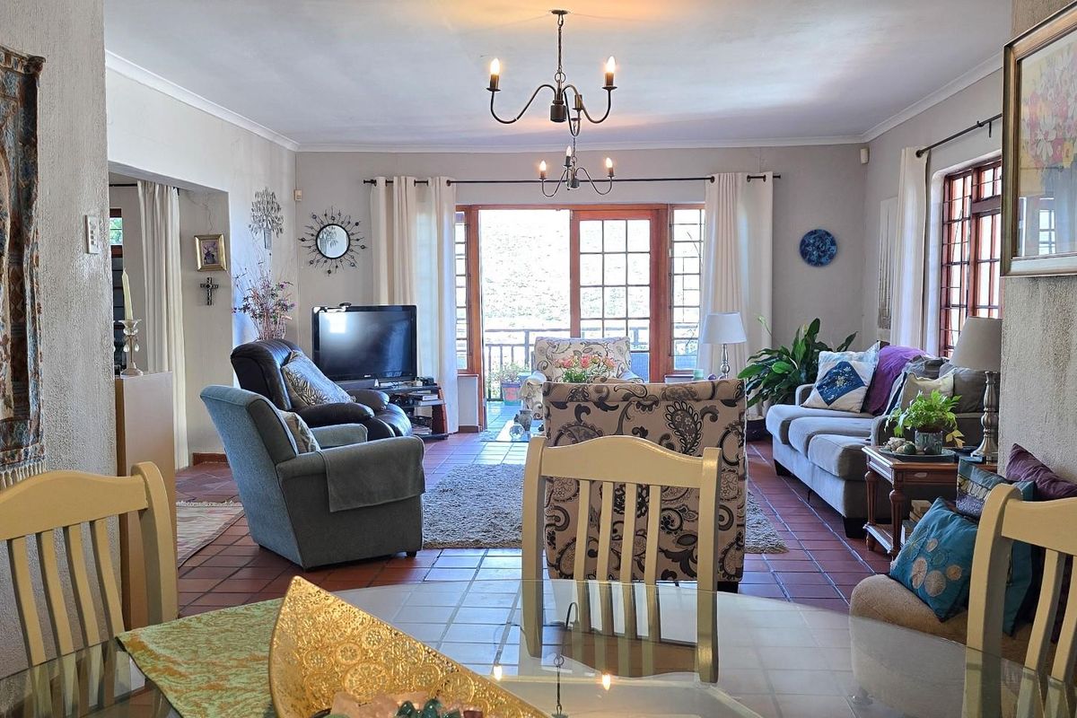 A Sanctuary on the Mountainside - Photo 5