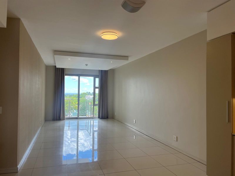 Apartment To Rent in Rosebank, Johannesburg - Photo 5