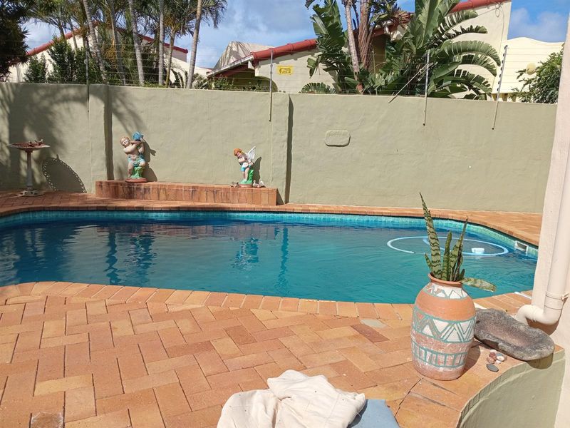 Exceptional Coastal Family Home with Panoramic Sea Views - Photo 6