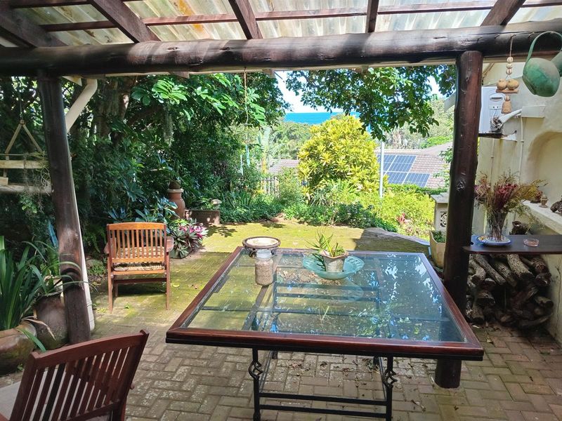 Exceptional Coastal Family Home with Panoramic Sea Views - Photo 2