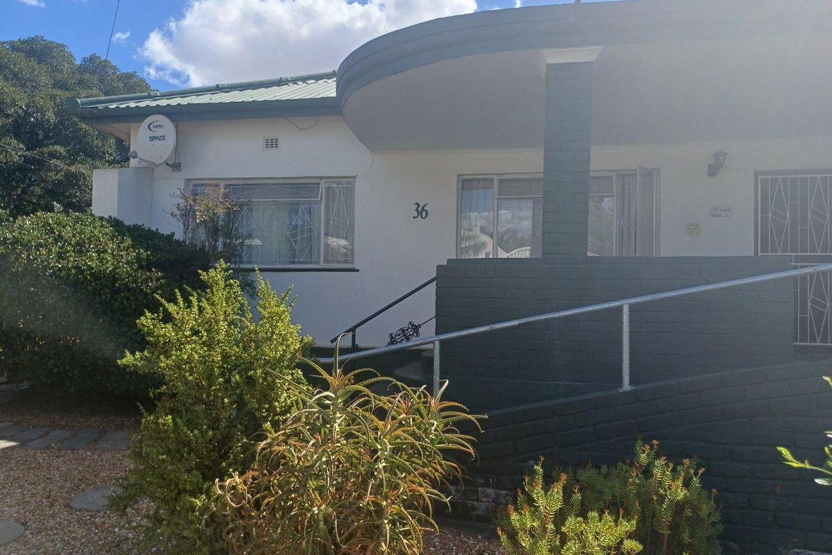 House For Sale in Riversdale - Photo 2