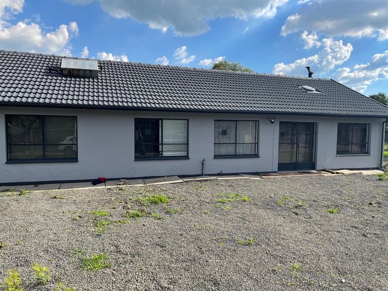 Commercial Property For Sale in Secunda - Photo 5