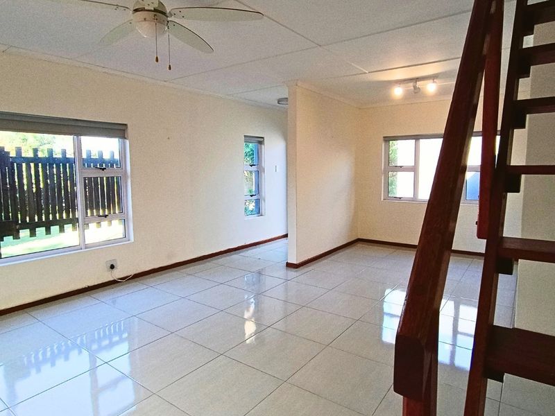 A Welcoming Haven of Style, Sophistication and Home Comforts - Photo 8