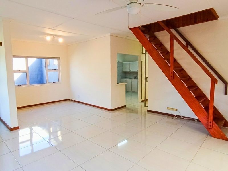 A Welcoming Haven of Style, Sophistication and Home Comforts - Photo 7