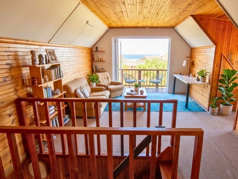 A Welcoming Haven of Style, Sophistication and Home Comforts - Photo 3