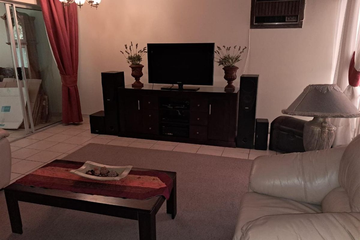 Stunning 4 bedroom family house for sale in Wonderboom - Photo 3