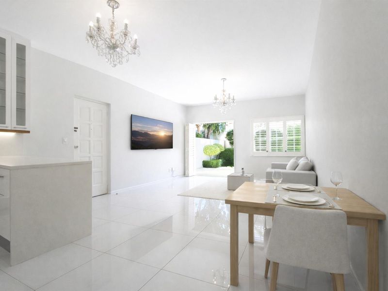 Price reduced  Immaculate Renovated Garden Unit in Prime Sandown location. - Photo 4