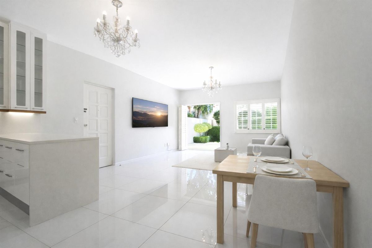 Price reduced  Immaculate Renovated Garden Unit in Prime Sandown location. - Photo 4