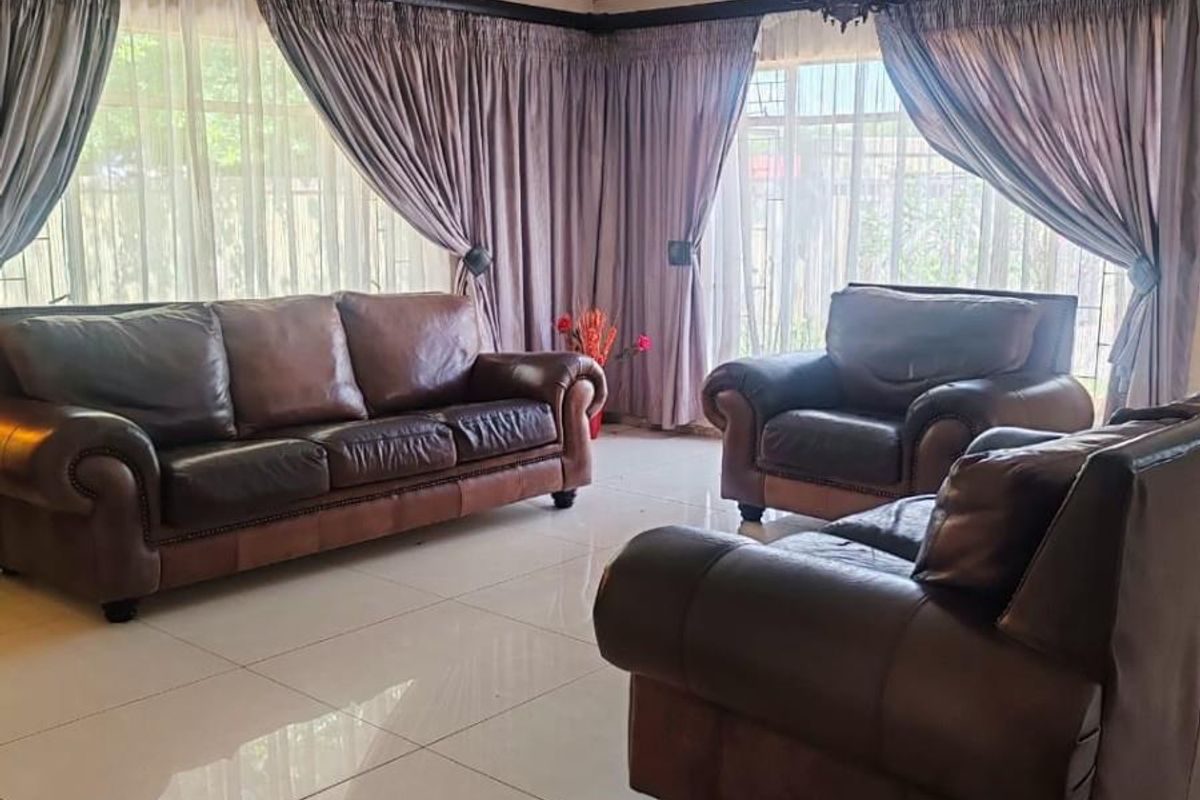 House To Rent in Sasolburg Ext 12, Sasolburg - Photo 2