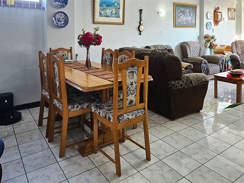 Apartment For Sale in Margate, KwaZulu Natal - Photo 3