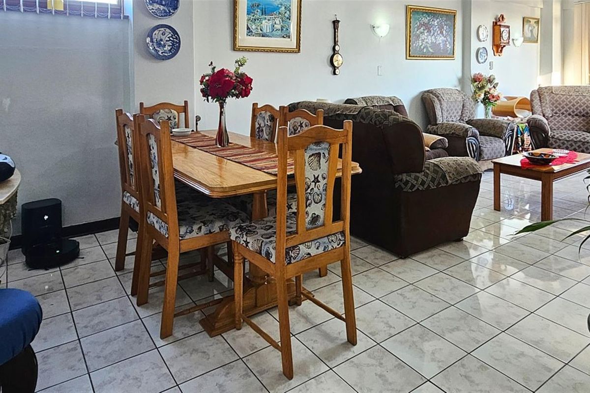 Apartment For Sale in Margate, KwaZulu Natal - Photo 3