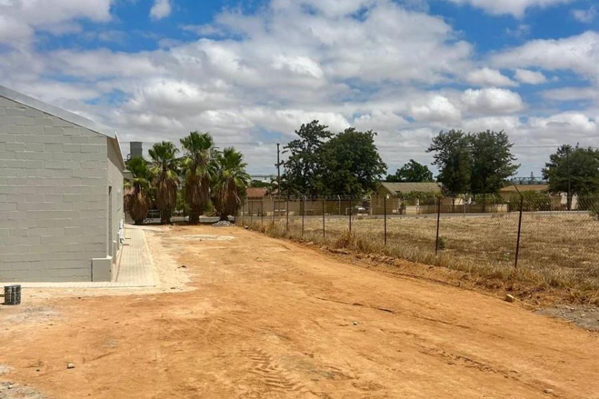 Brand-New Modern Industrial Spaces - Ready for Occupation 1 March 2026 - Photo 3