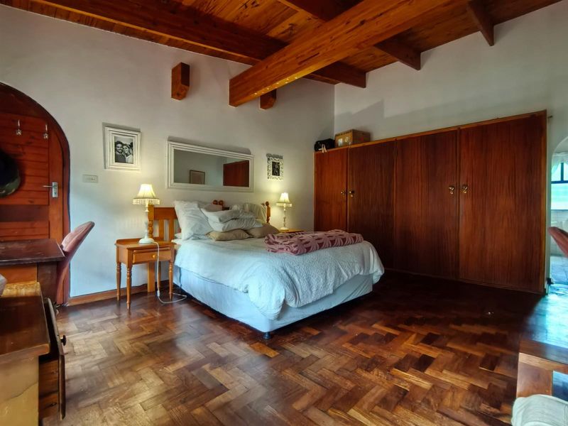 7 Bathrooms, 6 Bedrooms, 5+ Potential Self-Contained Units! - Photo 9