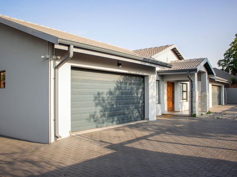 Modern and spacious family home! - Photo 3