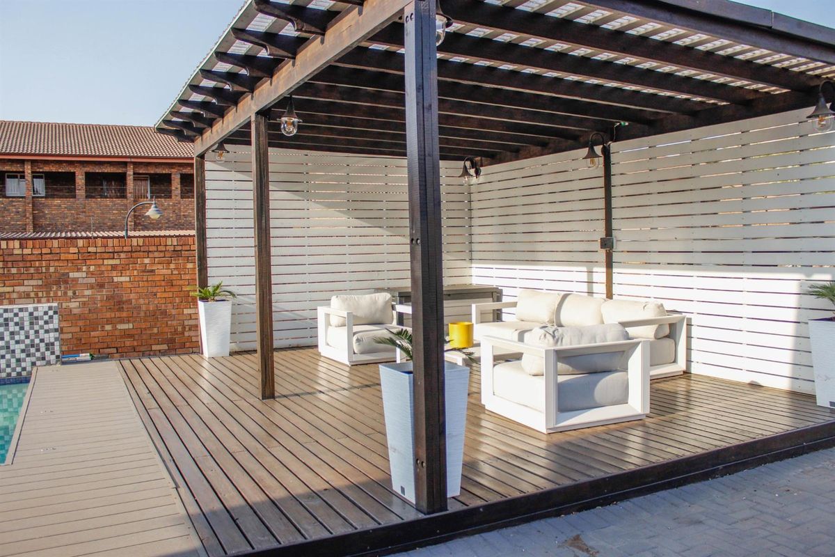 Modern and spacious family home! - Photo 4