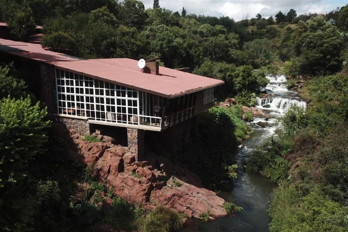 Commercial Property For Sale in Zeekoewater AH, Witbank - Photo 3