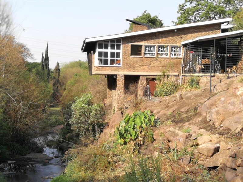 Commercial Property For Sale in Zeekoewater AH, Witbank - Photo 9