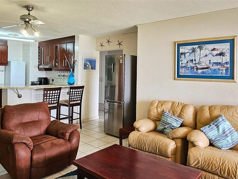 Luxury 3 Bedroom Apartment in Uvongo - Photo 10