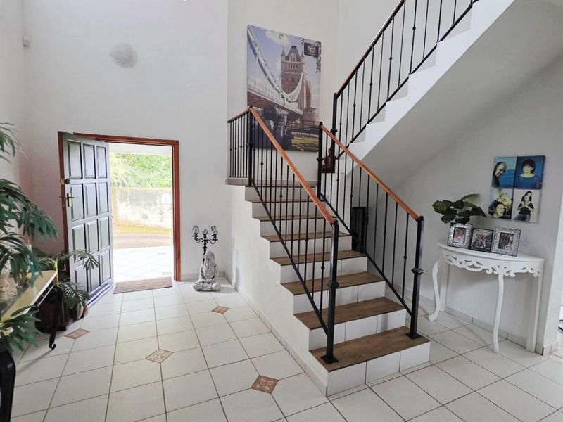 House For Sale in Uvongo, Margate, KwaZulu Natal - Photo 10