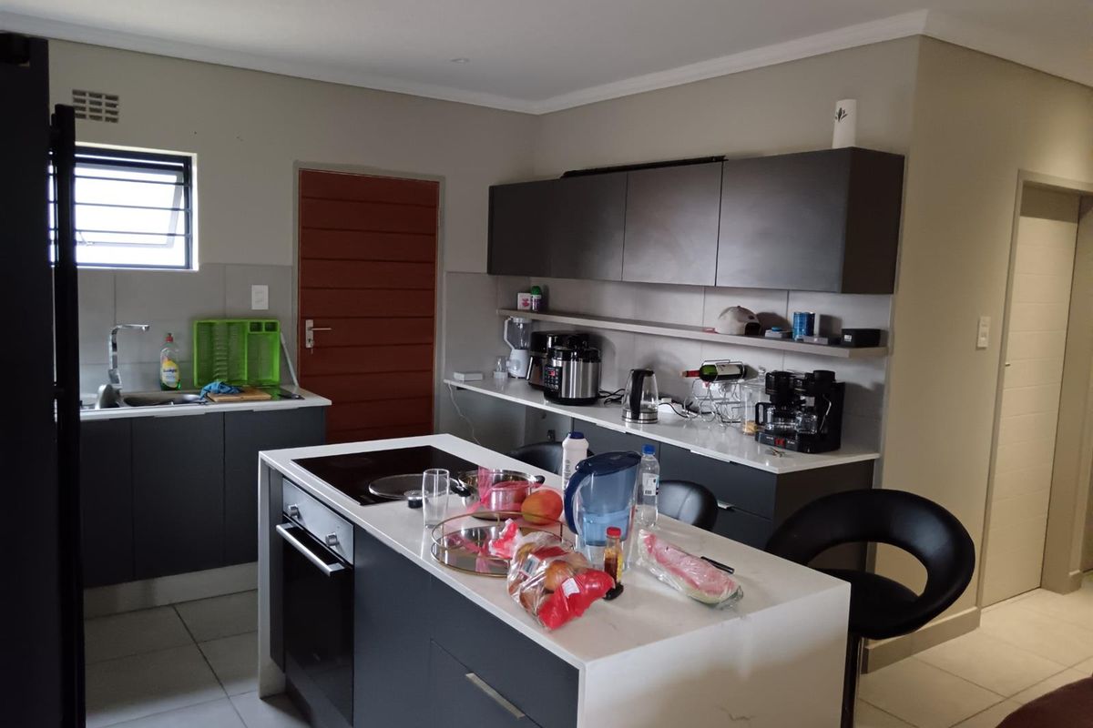 3 Bedroom House For Sale in Cosmo City, Lion Pride Estate, Roodepoort - Photo 5