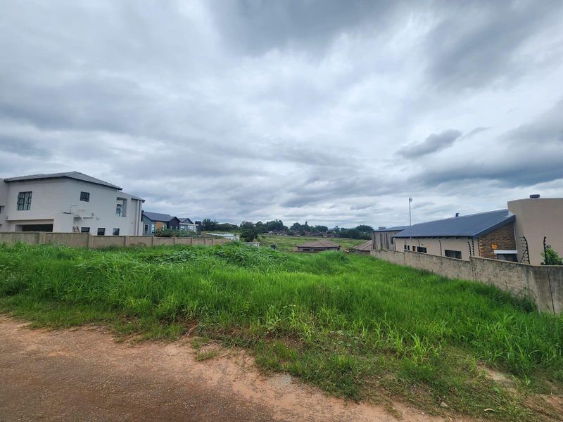 Create Your Dream Home in the Heart of Aqua Park - Photo 9