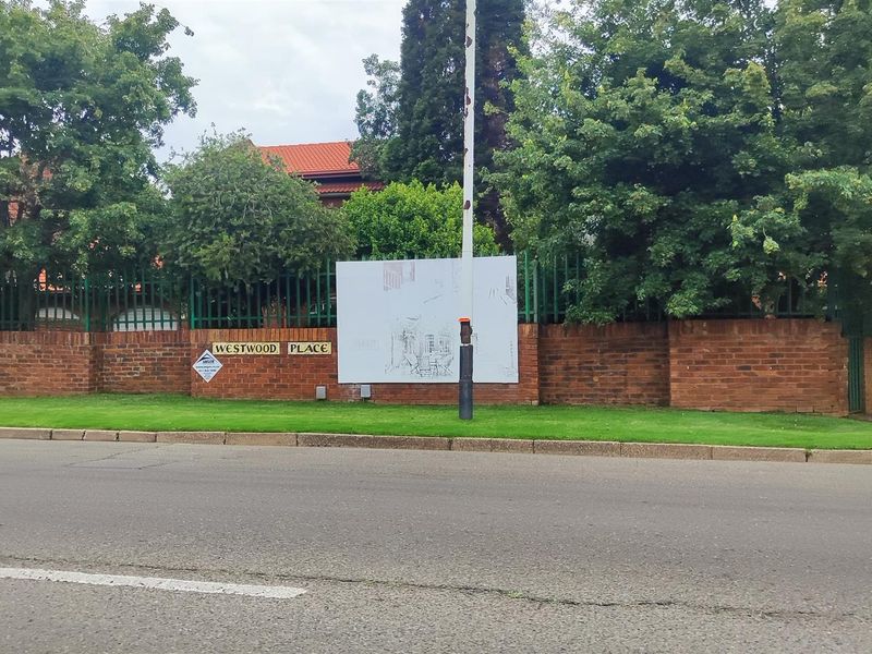 House For Sale in Boksburg South - Photo 3