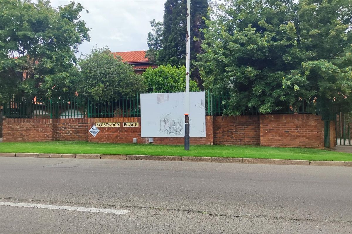 House For Sale in Boksburg South - Photo 3