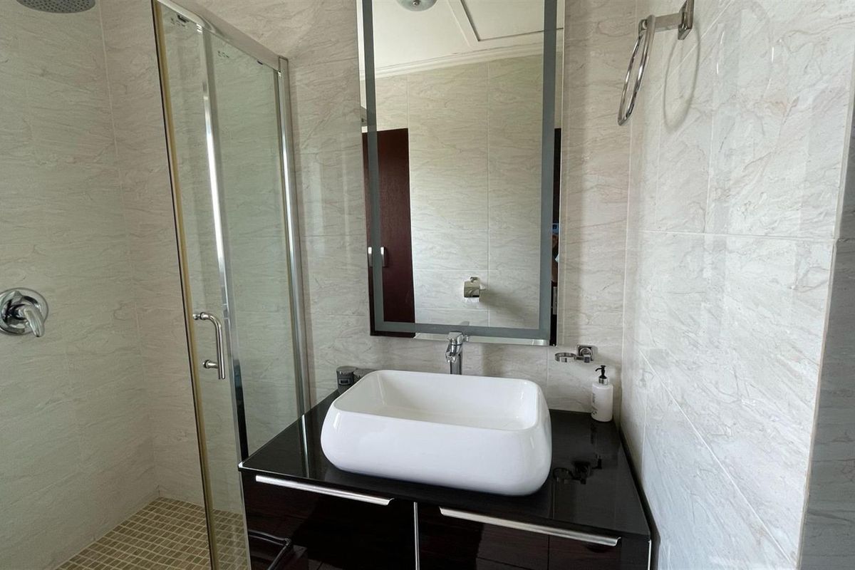 Apartment To Rent in Fourways, Sandton - Photo 5