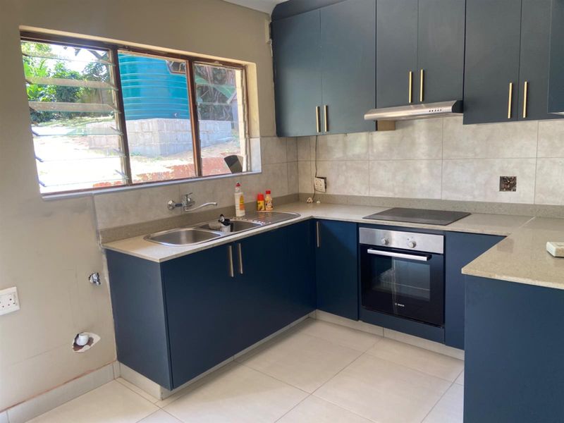 Cottage To Rent in Athlone Park, Amanzimtoti, KwaZulu Natal - Photo 5