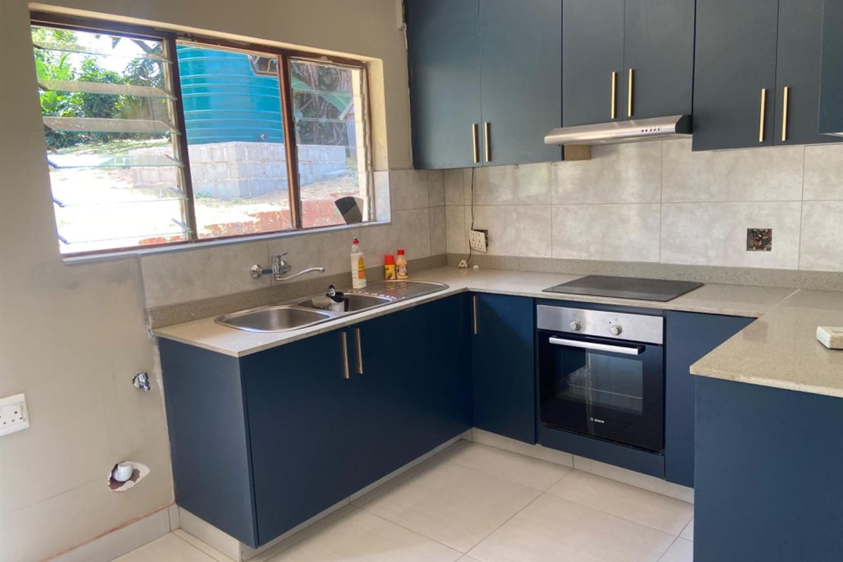 Cottage To Rent in Athlone Park, Amanzimtoti, KwaZulu Natal - Photo 5