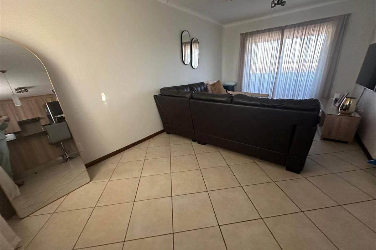 Apartment For Sale in Monavoni, Centurion - Photo 5