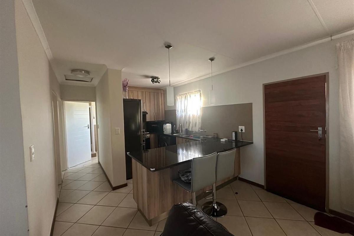Apartment For Sale in Monavoni, Centurion - Photo 3