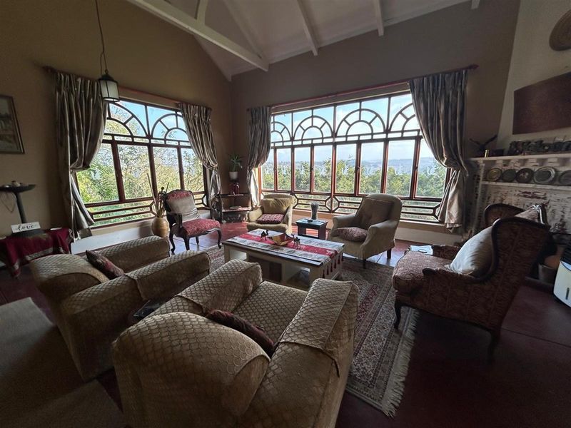 Amazing 8 Bedroom house for Sale in Umtentweni - Photo 4
