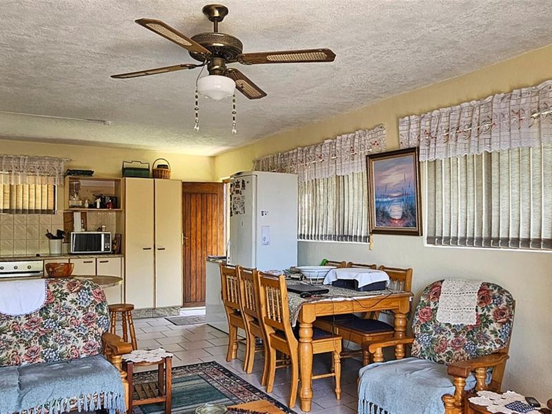 House For Sale in Manaba Beach, Margate, KwaZulu Natal - Photo 6