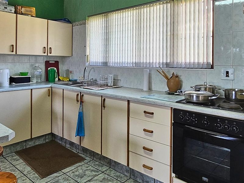 House For Sale in Manaba Beach, Margate, KwaZulu Natal - Photo 7