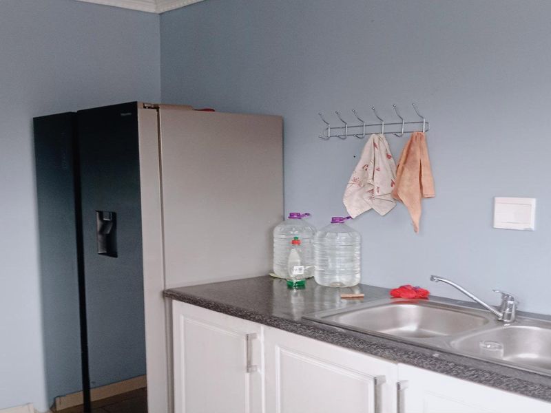 3 bedroom, en-suite and garage house - Photo 5