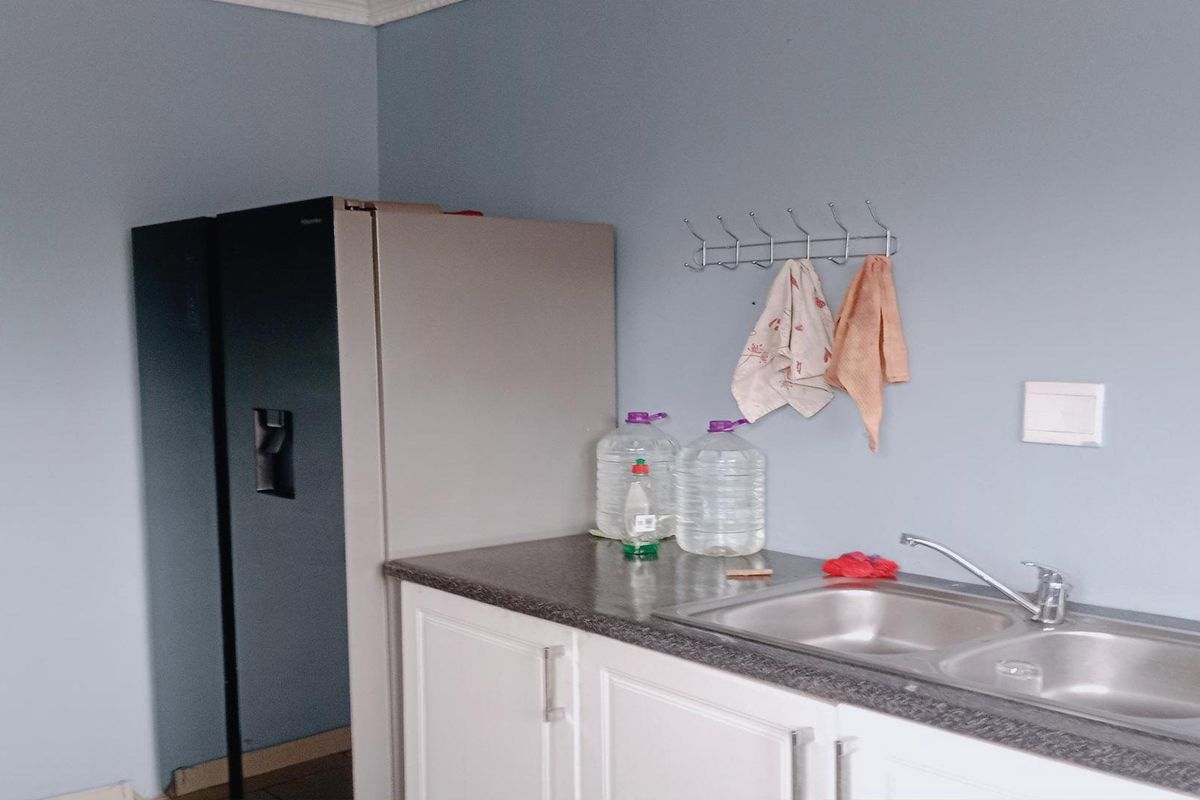 3 bedroom, en-suite and garage house - Photo 5