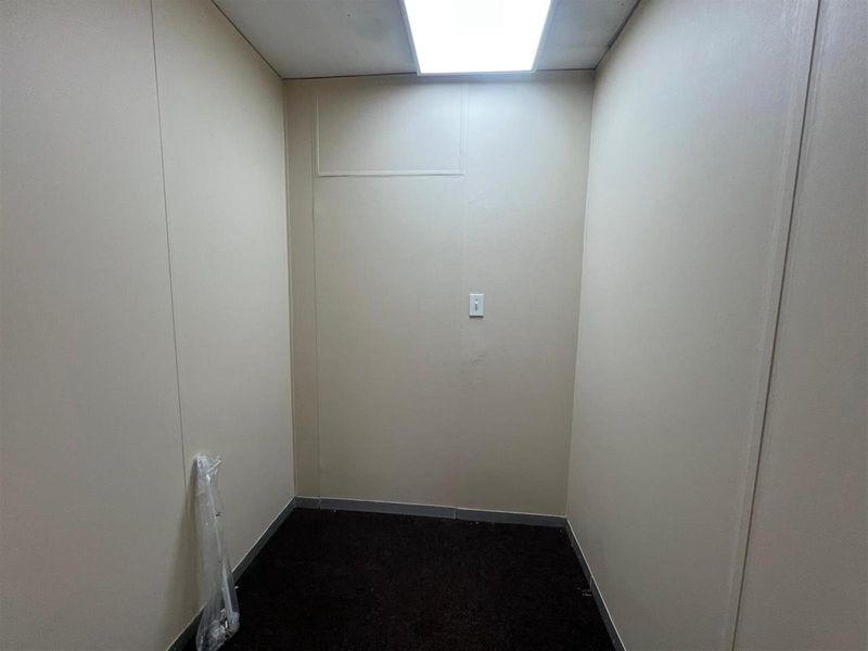 Office To Rent in Ferndale, Randburg - Photo 7