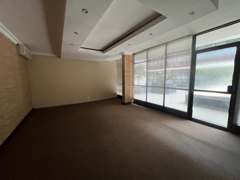 Office To Rent in Ferndale, Randburg - Photo 10