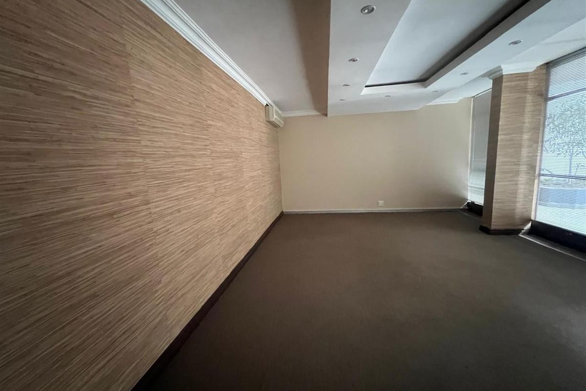 Office To Rent in Ferndale, Randburg - Photo 4