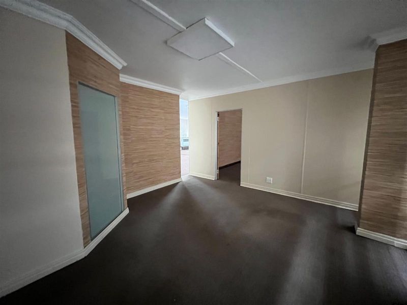 Office To Rent in Ferndale, Randburg - Photo 3