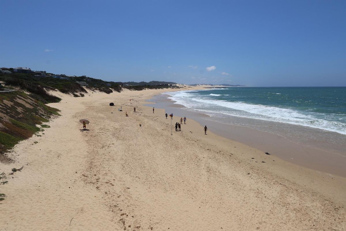 Luxury Home on the Beachfront Port Alfred - Photo 5