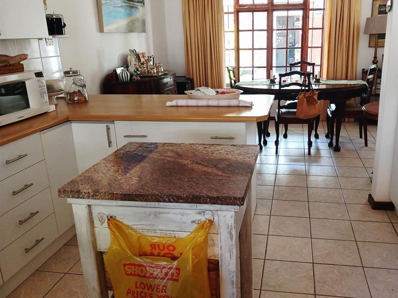 2 Bed Fully Furnished and Equipped Townhouse for rental from 1st February 2026 - Photo 8