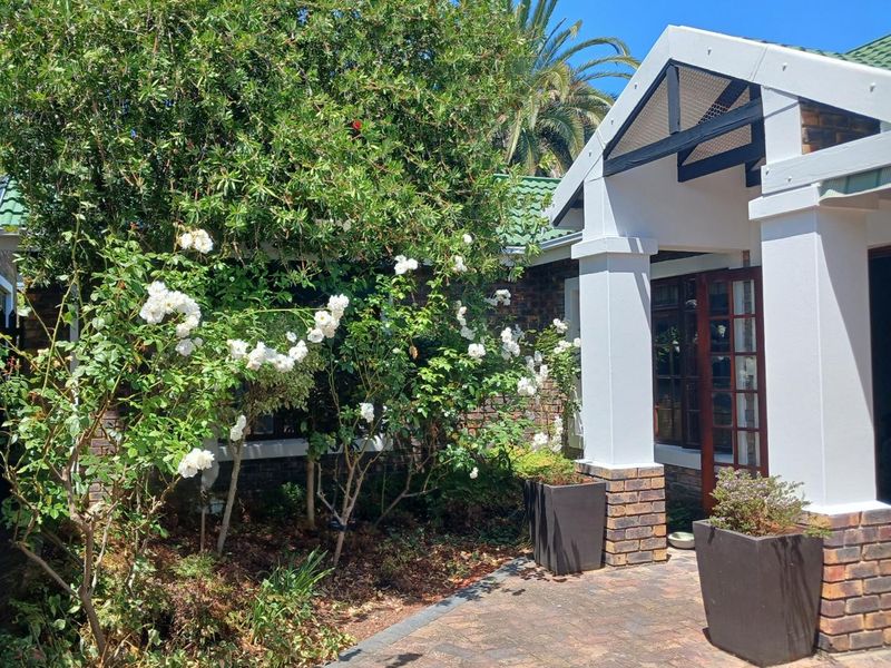 2 Bed Fully Furnished and Equipped Townhouse for rental from 1st February 2026 - Photo 2