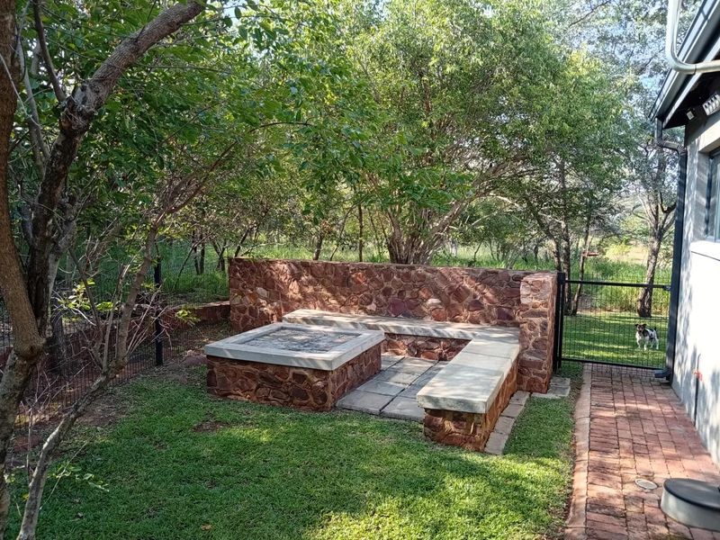 House For Sale in Negester Klein-Kariba, Bela Bela - Photo 10