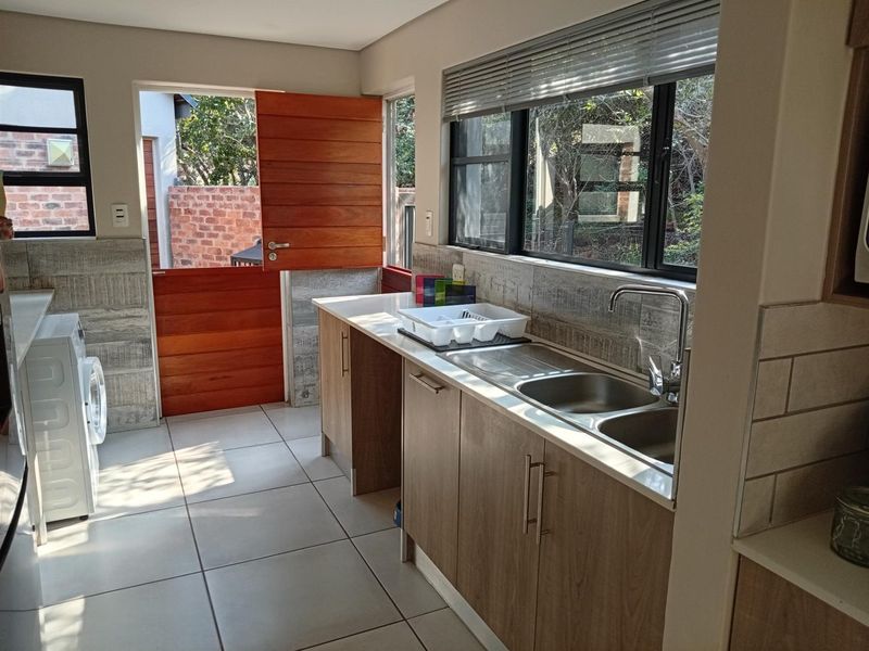House For Sale in Negester Klein-Kariba, Bela Bela - Photo 8