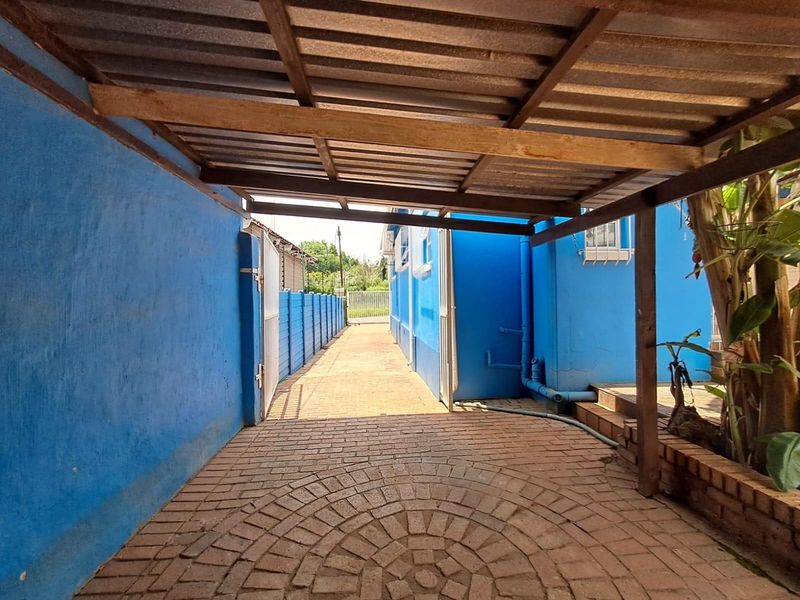 House For Sale in Kensington, Johannesburg - Photo 9