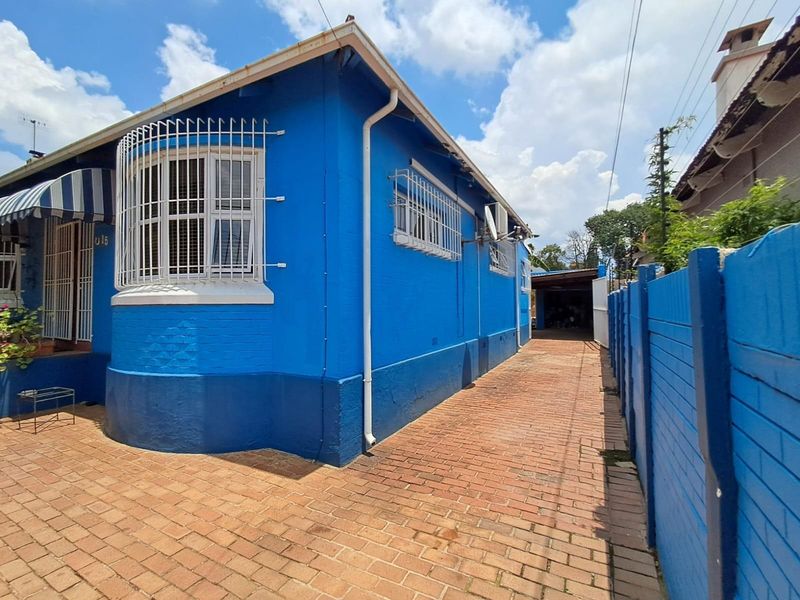 House For Sale in Kensington, Johannesburg - Photo 5