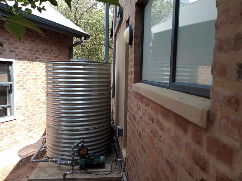 House For Sale in Negester Klein-Kariba, Bela Bela - Photo 4